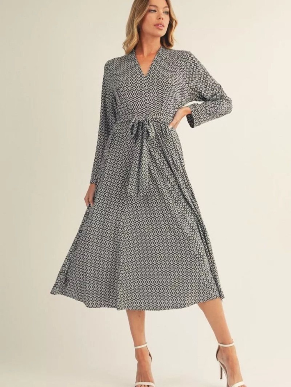 JODIFL Classic Black & White Print Midi Dress with Tie Waist SIZE SMALL